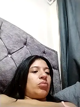Snapshot of angelie_3 chatting on September 23, 12:28 am angelie 3 online show from September 23, 12:28 am