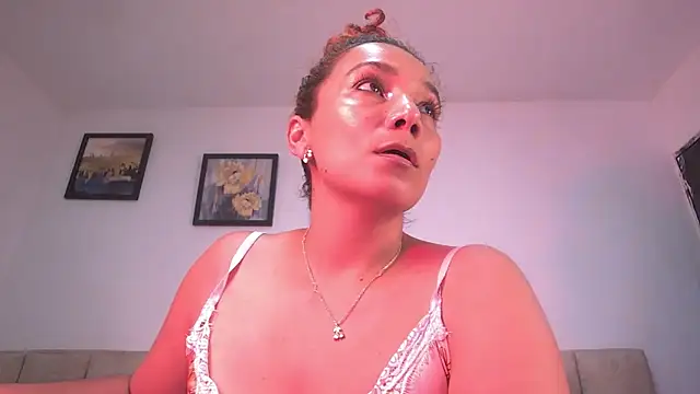 amber demons2021 online show from March 29, 11:17 pm