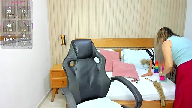 luciana ballesteros  online show from March 9, 12:09 pm