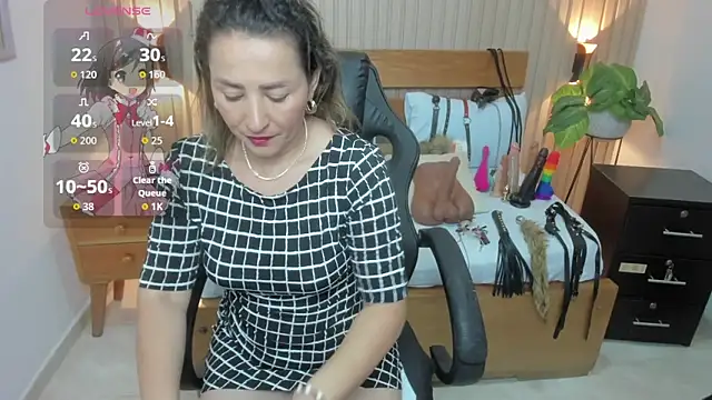 Snapshot of luciana_ballesteros_ chatting on November 3, 12:09 pm luciana ballesteros online show from November 3, 12:09 pm