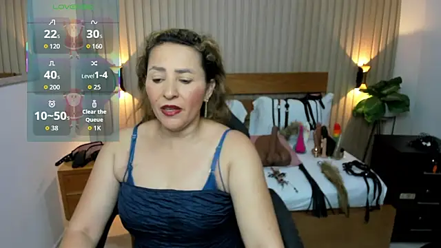 luciana ballesteros  online show from January 6, 12:09 pm