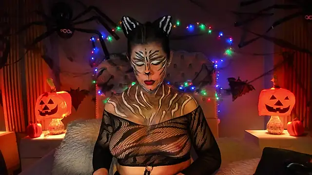 RamonaSimons online show from October 30, 8:06 pm