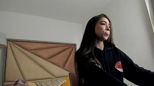 FaloonRoussel online show from November 21, 12:20 am