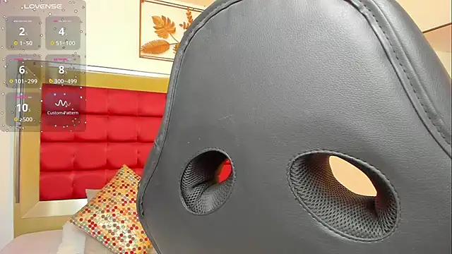 FaloonRoussel online show from November 11, 6:25 pm