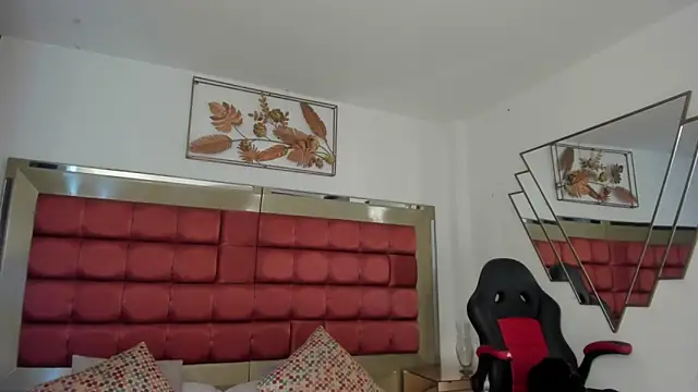 FaloonRoussel online show from April 5, 6:03 pm