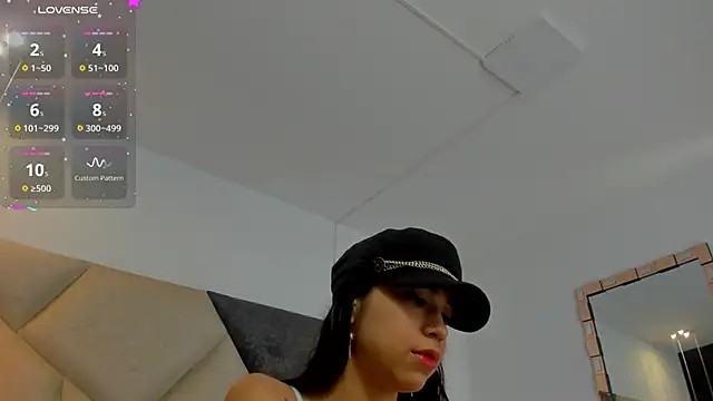 FaloonRoussel online show from September 30, 7:53 pm
