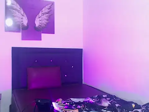 lilithnyx333 online show from April 3, 1:45 am