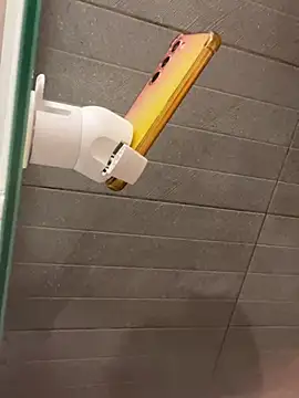 lyajoliee online show from February 25, 7:19 am