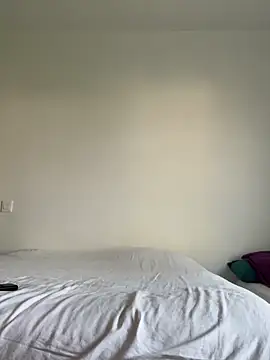 lyajoliee online show from January 14, 3:26 pm