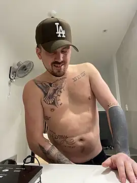 Tremblay Simard online show from March 16, 2:08 am