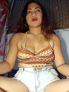 prettybella4u online show from June 29, 11:32 am