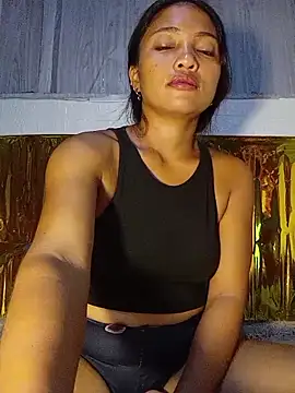 prettybella4u online show from May 30, 2:23 pm