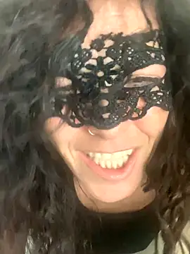 EmySkinny85 online show from November 30, 5:08 am