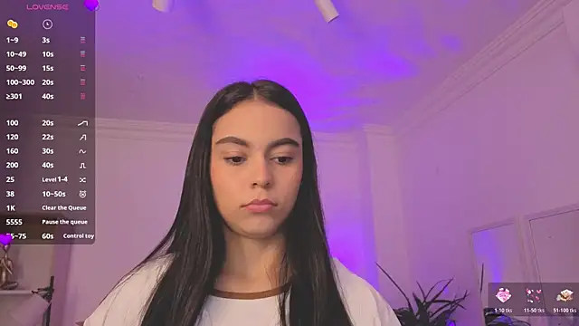 Snapshot of Aleejaa__ chatting on June 19, 11:16 am Aleejaa online show from June 19, 11:16 am