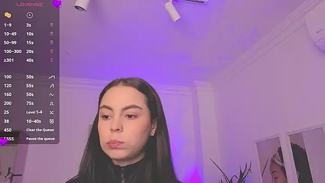 Aleejaa   online show from February 3, 11:26 am