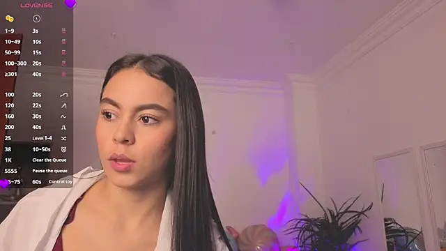 Snapshot of Aleejaa__ chatting on June 26, 11:38 am Aleejaa online show from June 26, 11:38 am