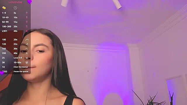Snapshot of Aleejaa__ chatting on May 29, 11:38 am Aleejaa online show from May 29, 11:38 am