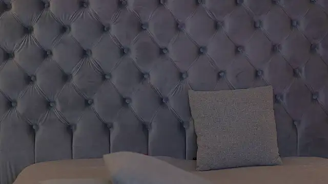 Snapshot of AmelyNoir chatting on November 29, 2:50 pm AmelyNoir online show from November 29, 2:50 pm