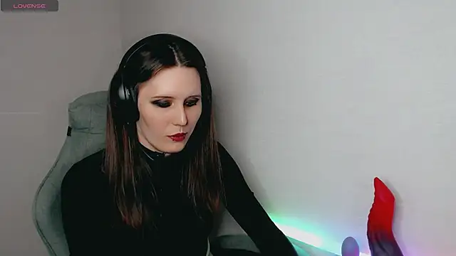 tracy cooper online show from December 15, 4:48 pm