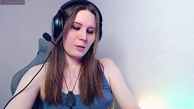 tracy cooper online show from February 12, 9:42 am