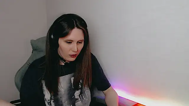 tracy cooper online show from January 6, 6:41 pm