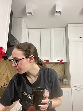 MartiniiSelenna online show from March 8, 7:00 am