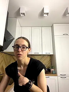 MartiniiSelenna online show from November 19, 6:24 am