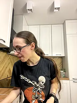 MartiniiSelenna online show from November 12, 7:01 am