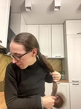 MartiniiSelenna online show from November 4, 6:50 am