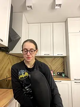 MartiniiSelenna online show from October 19, 5:43 am
