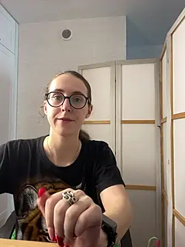 Snapshot of MartiniiSelenna chatting on July 12, 5:52 am MartiniiSelenna online show from July 12, 5:52 am