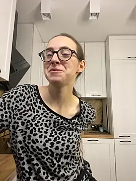 MartiniiSelenna online show from September 26, 5:58 am