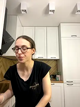 MartiniiSelenna online show from November 27, 6:47 am