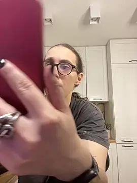 MartiniiSelenna online show from December 5, 7:07 am