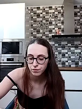 MartiniiSelenna online show from March 9, 9:35 am