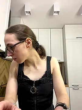 MartiniiSelenna online show from September 22, 5:57 am