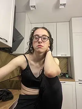 MartiniiSelenna online show from September 24, 5:47 am