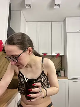 MartiniiSelenna online show from April 9, 5:53 am