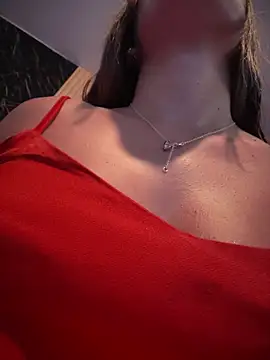 Snapshot of Rose-euphoria chatting on November 2, 1:38 pm Rose-euphoria online show from November 2, 1:38 pm