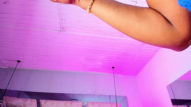 AngelineHeet online show from December 17, 3:33 am