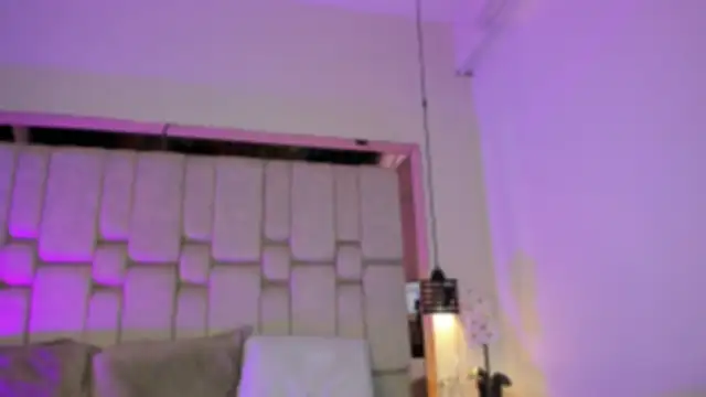 AngelineHeet online show from April 12, 10:57 pm