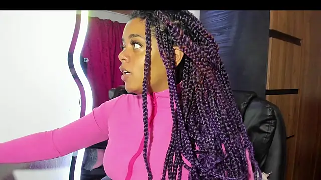 ladyrd1 online show from November 21, 9:36 pm