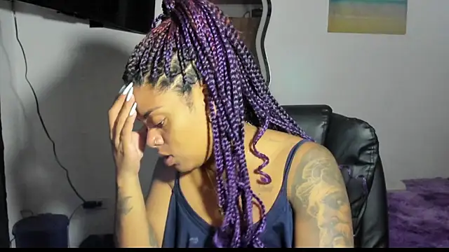 ladyrd1 online show from October 2, 10:46 pm