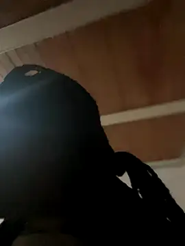 ladyrd1 online show from October 21, 8:03 am