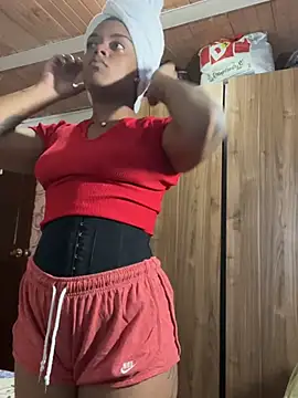 ladyrd1 online show from April 10, 1:40 pm