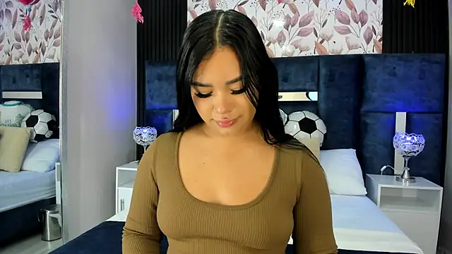 Snapshot of MarianaGarciaa__ chatting on July 4, 6:56 pm MarianaGarciaa online show from July 4, 6:56 pm