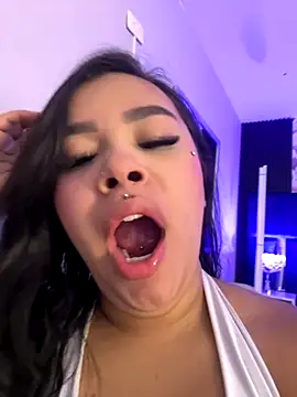 MarianaGarciaa   online show from October 2, 7:06 pm