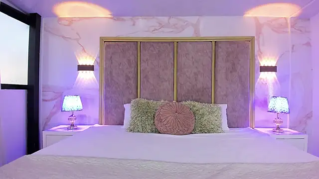 MarianaGarciaa   online show from September 16, 11:44 am