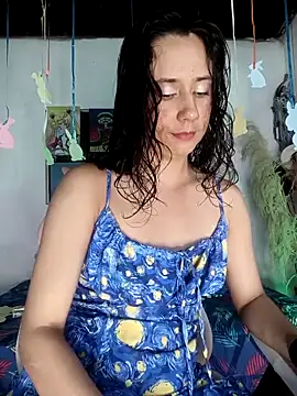 lovely kitt online show from April 1, 12:24 am