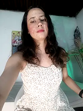 lovely kitt online show from March 4, 2:52 am